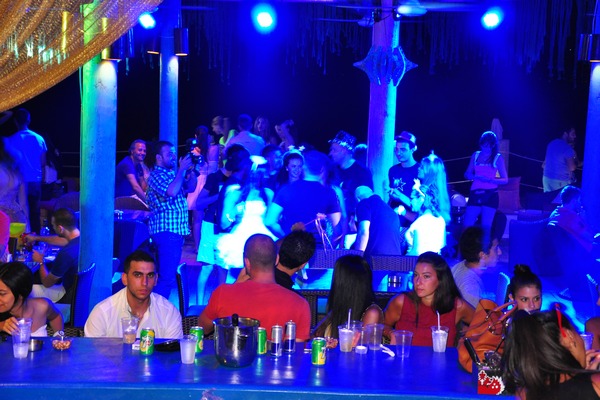 Saturday Night At Edde Sands